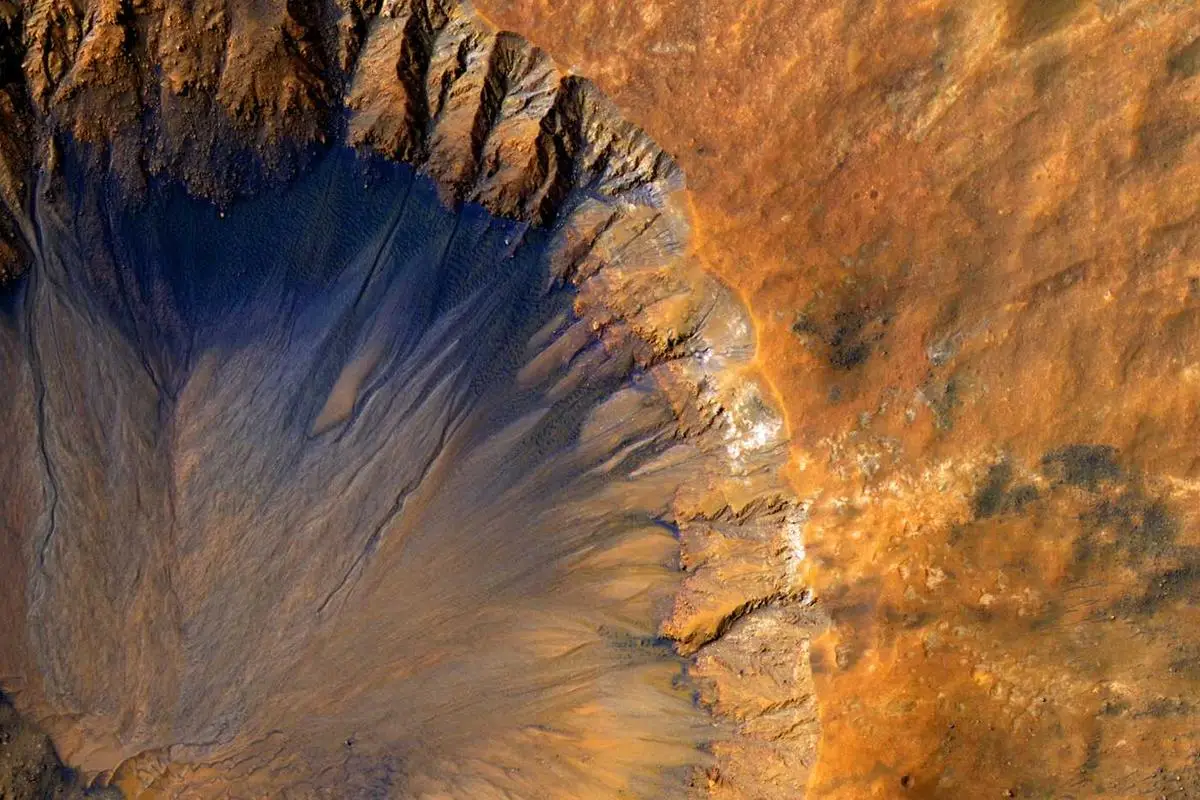 No momento, você está visualizando Segurança cibernética em transações com moeda digital em 2025